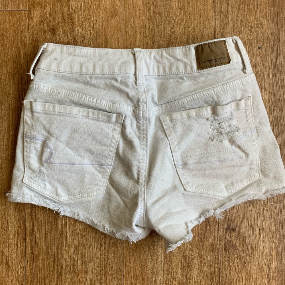 White high waisted shorts